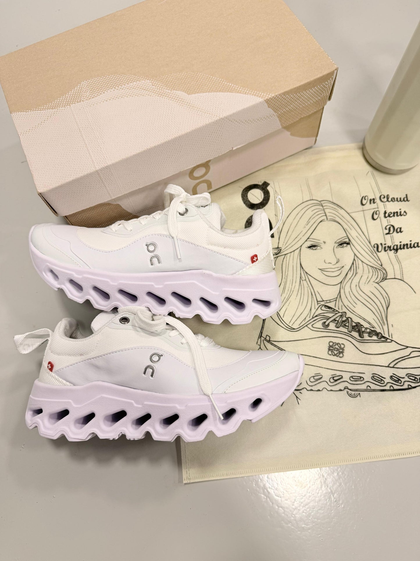 On Cloud Loewe - PREMIUM