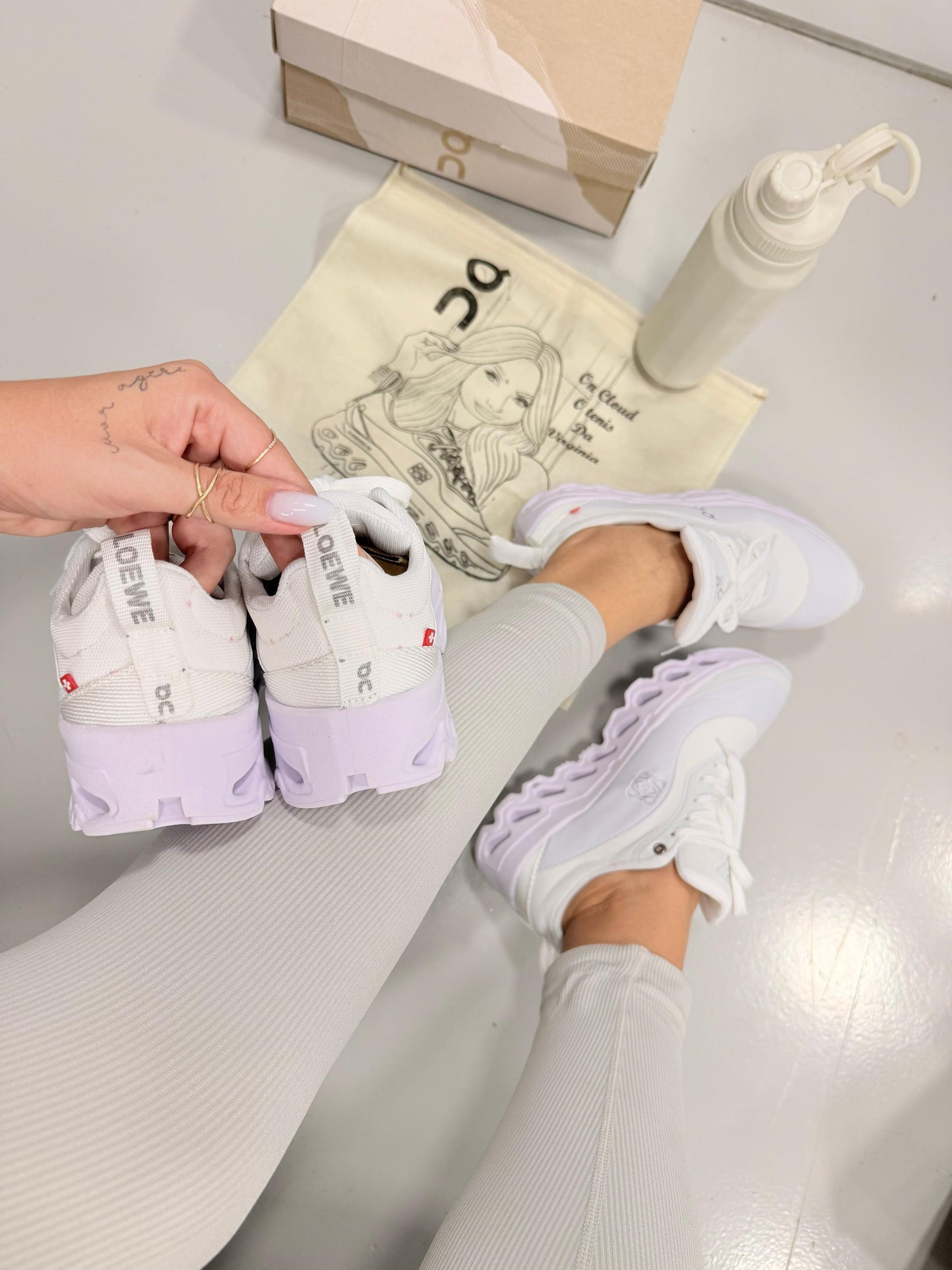 On Cloud Loewe - PREMIUM