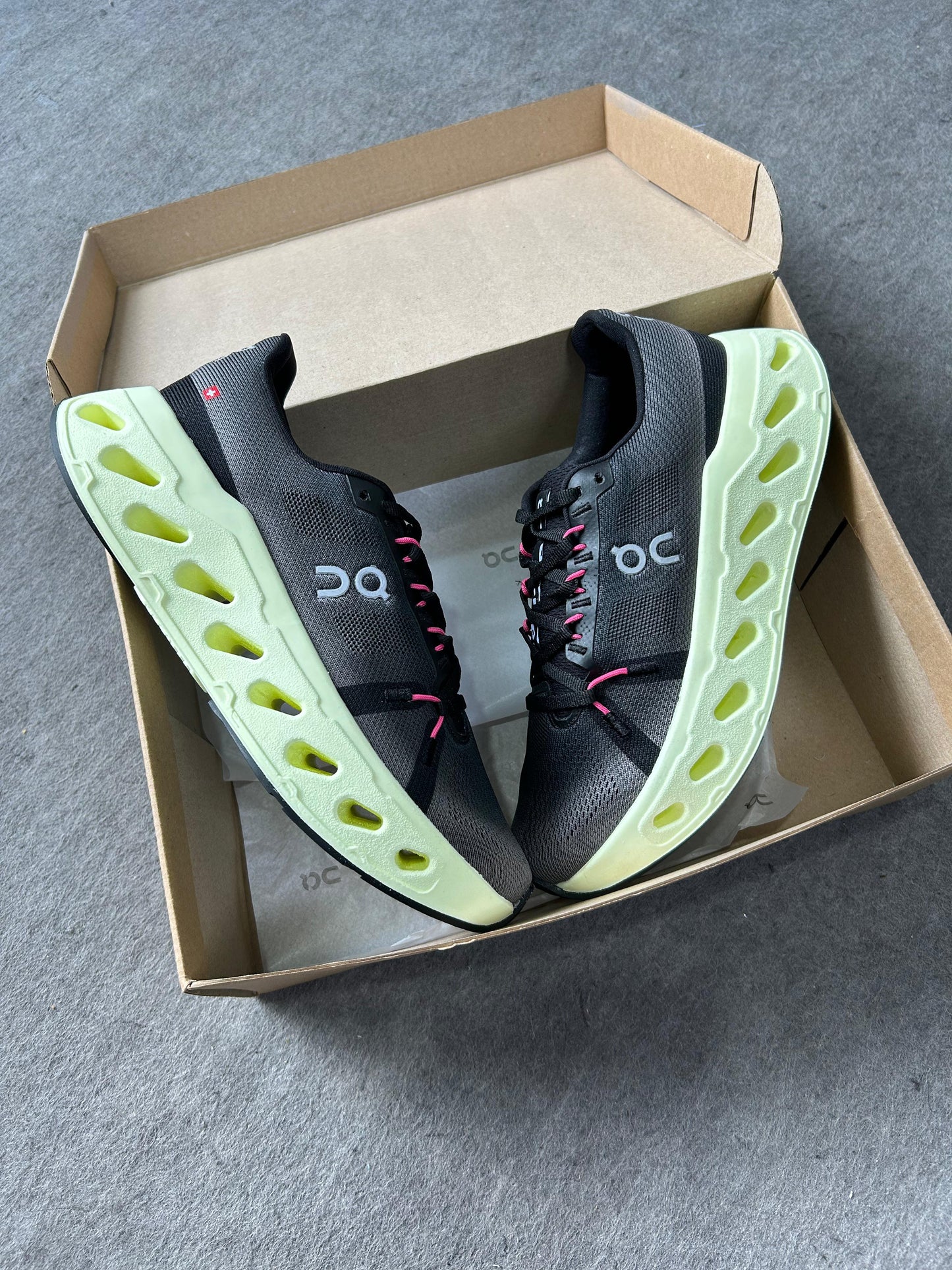 On Cloudtilt - SPORT