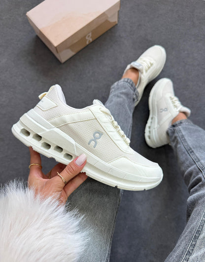 On Cloud  Cloudsurfer - PREMIUM