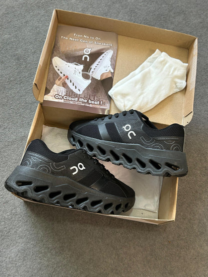 On Cloud Black  UNISSEX - PREMIUM