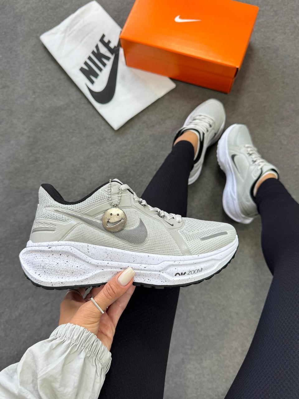 Air Zoom Pegasus 41 - CINZA