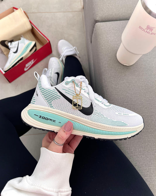 Nike Zoom X Vomero 18 -  BRANCO