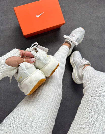 Nike Zoom X Invincible run 3 - ESTRELA