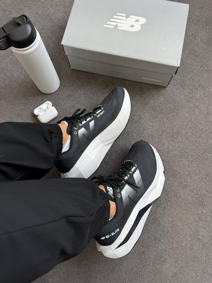 New balance  FuelCell SC Elite v4 - CLASSIC