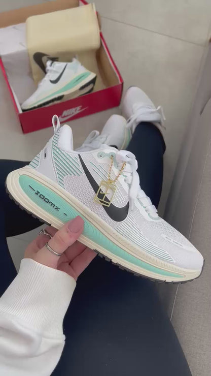 Nike Zoom X Vomero 18 -  BRANCO
